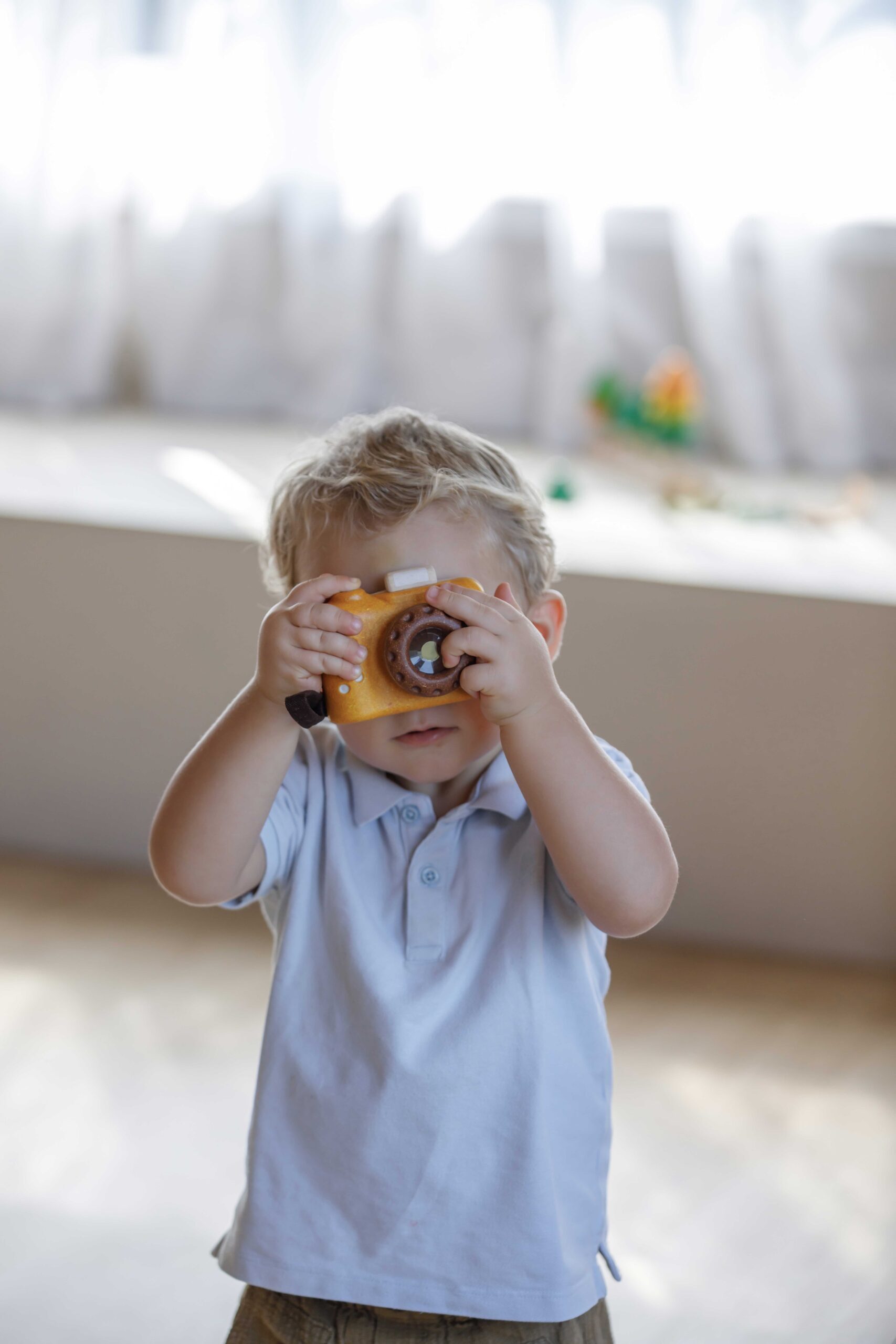 המצלמה הראשונה שלי כתום Plan Toys