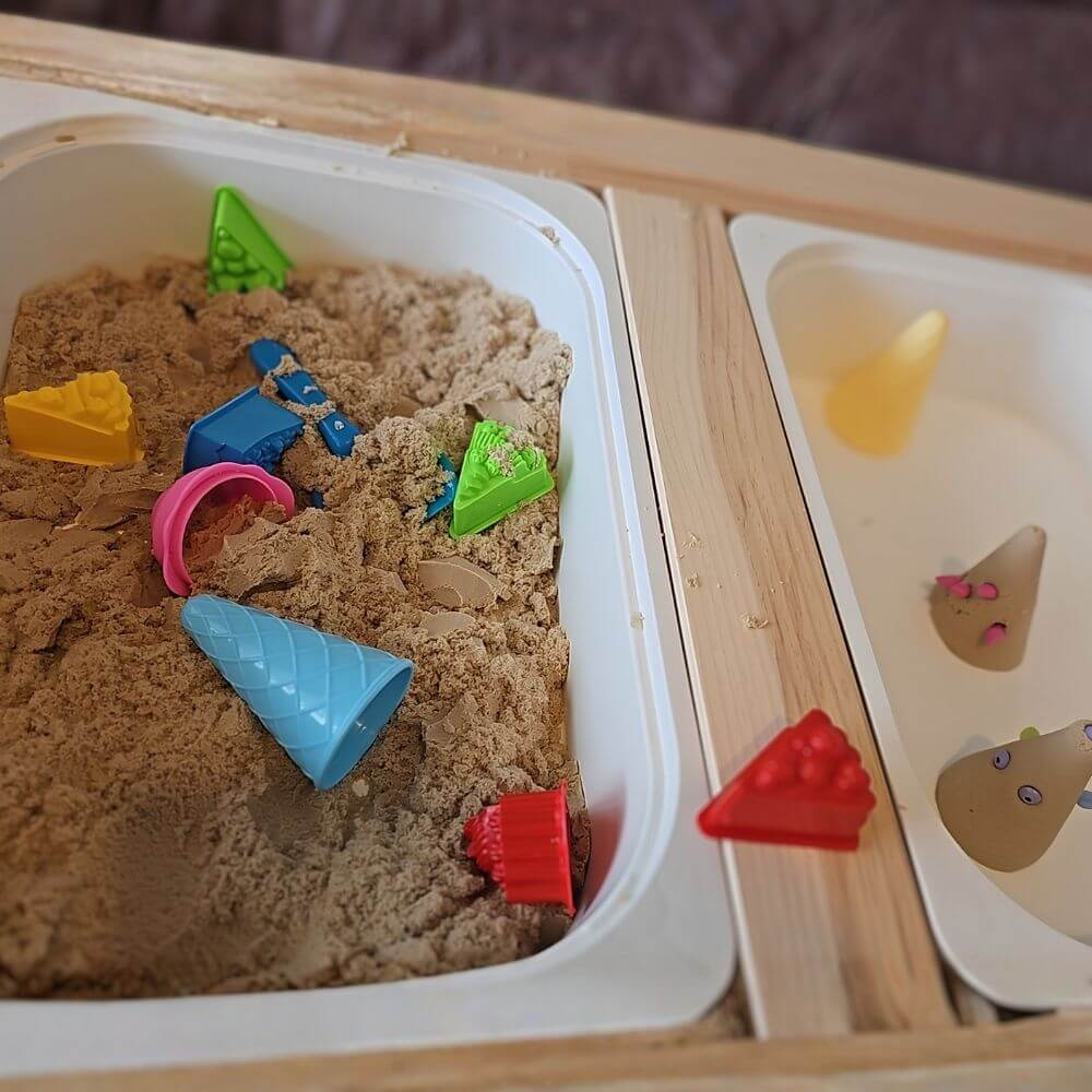 שבלונות תבניות עוגה לחול ובצק קינטי Smart Sand