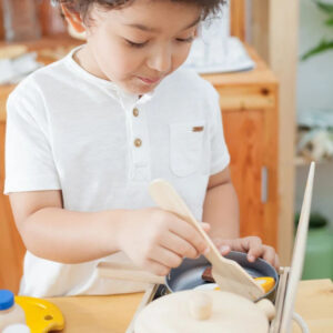 סט כלי בישול Plan Toys