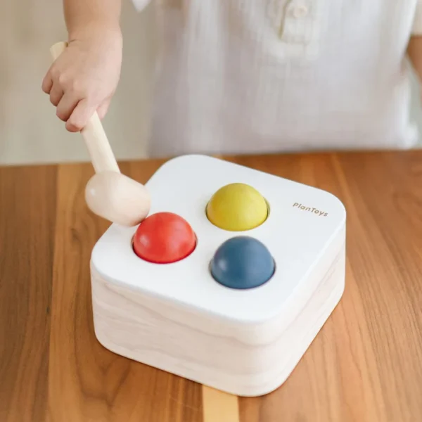 משחק הך בכדור מעץ Plan Toys