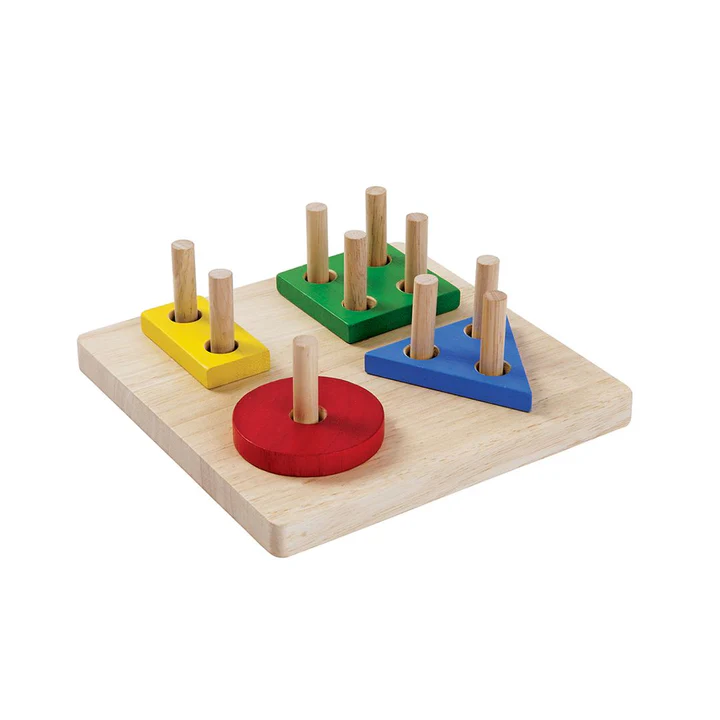 השחלה מיון גיאומטרי צבעוני Plan Toys