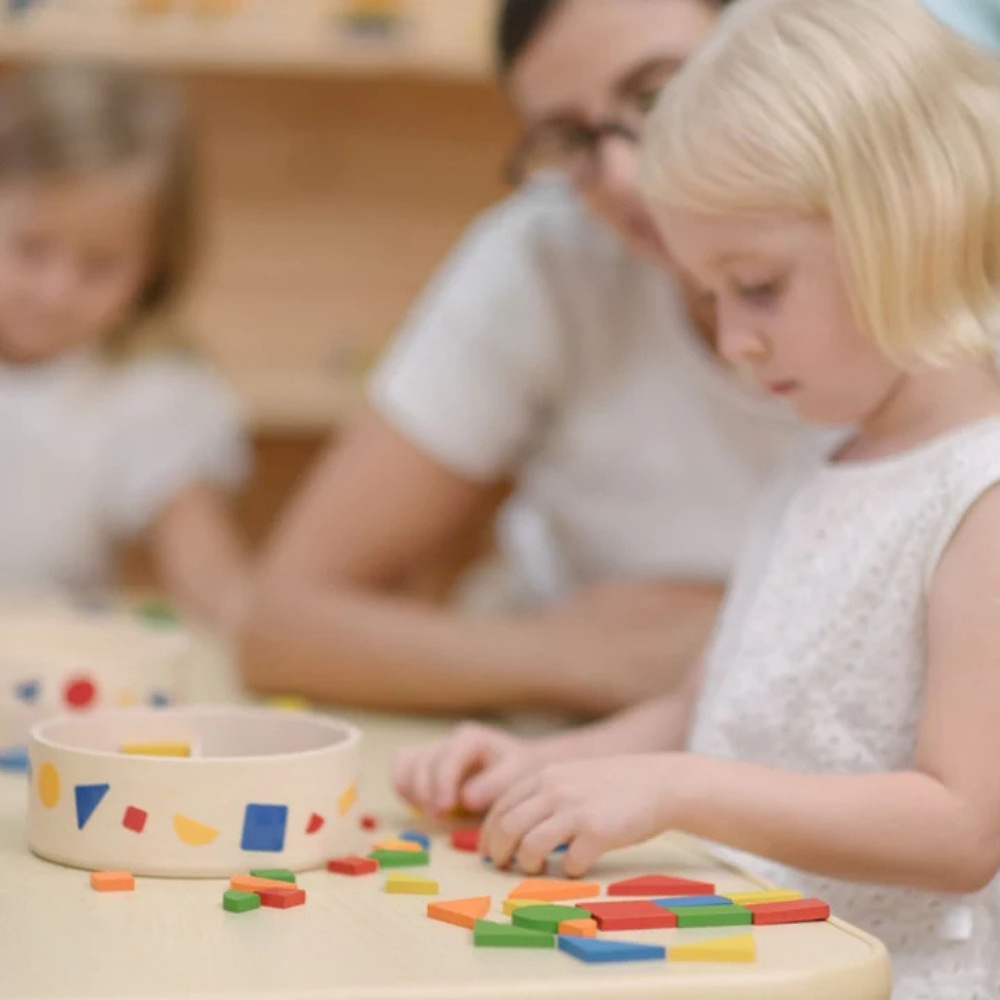 קופסת מוזאיקה מונטסורי Plan Toys