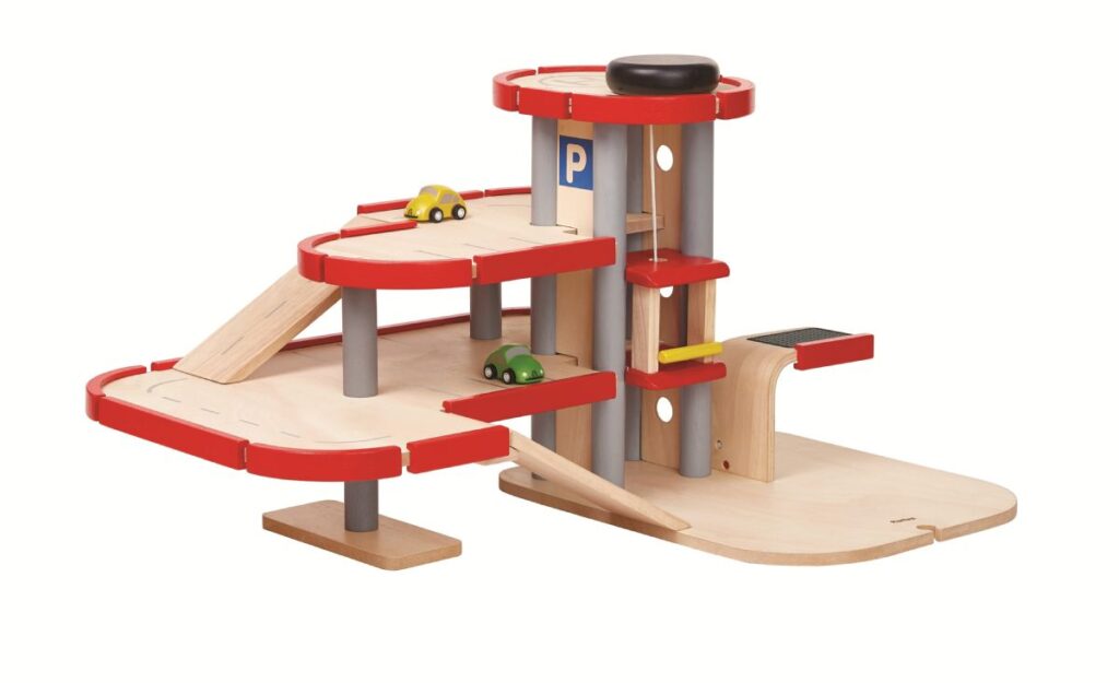 חניון מעץ חדש Plan Toys