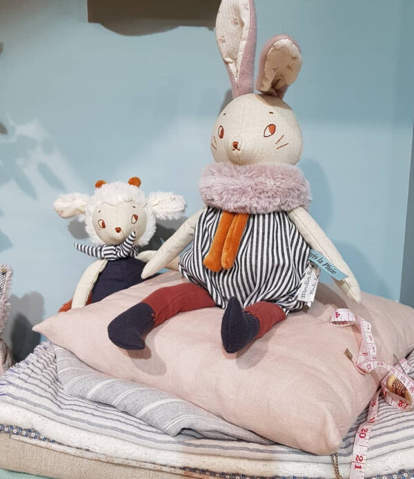 בובת ארנבת ׳פלאש׳ Moulin Roty