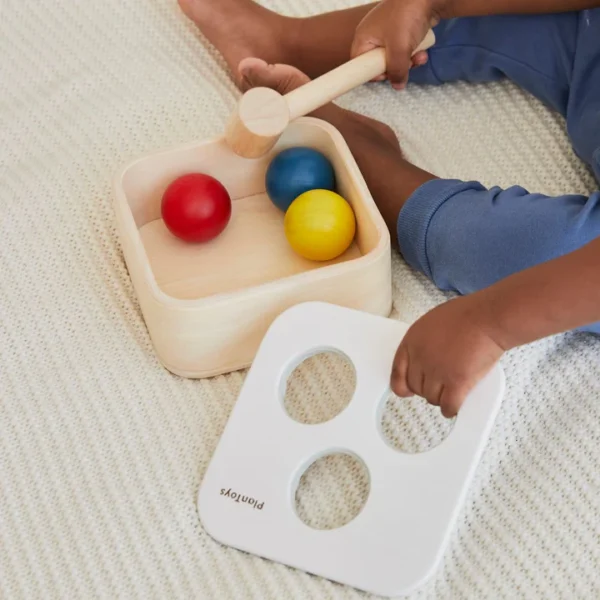 משחק הך בכדור מעץ Plan Toys
