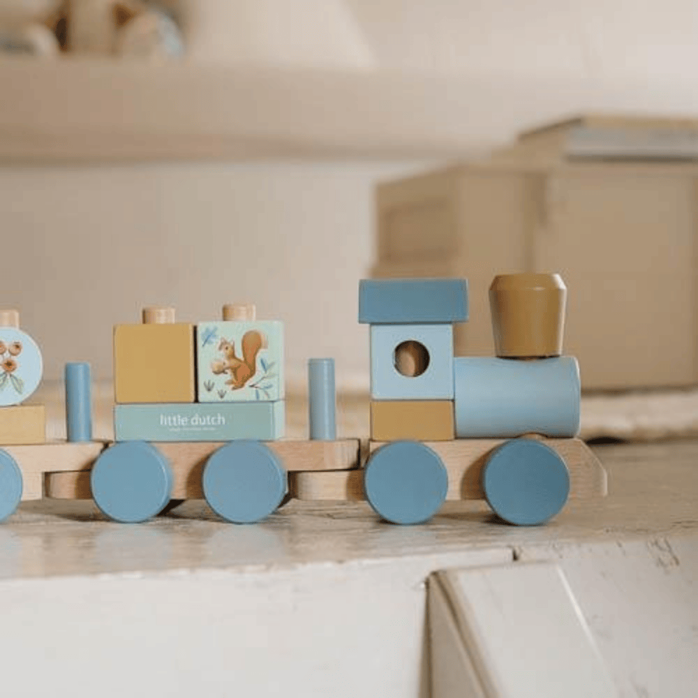 רכבת השחלות מעץ 'חברים ביער' כחול Little Dutch