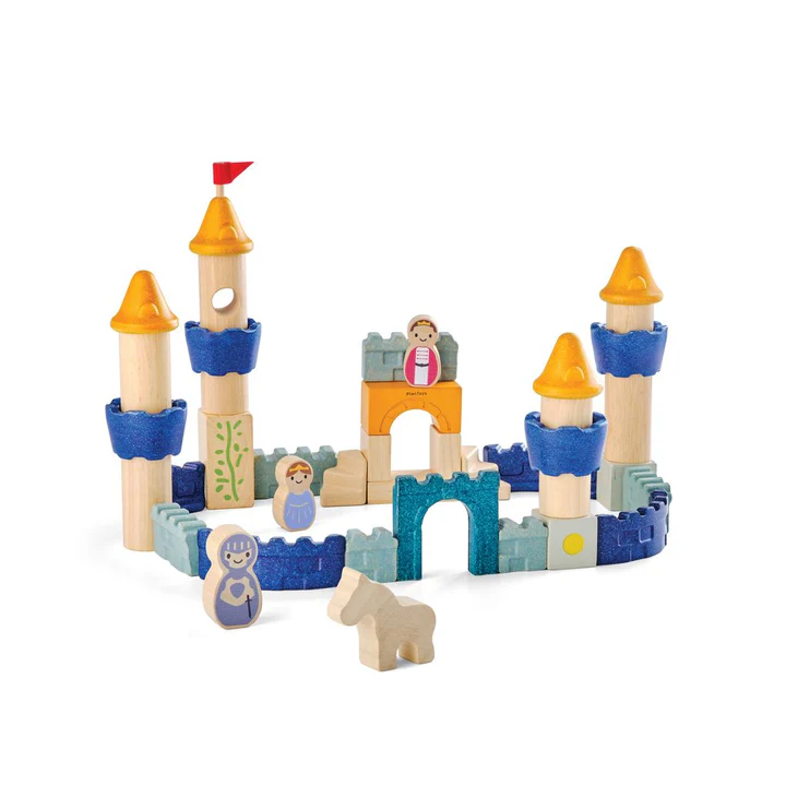 טירת אבירים מעץ - PlanToys משחק בנייה ודמיון Plan Toys