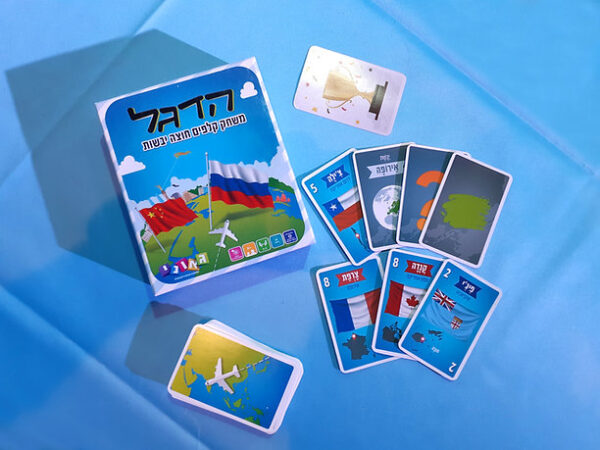 משחק קלפים הדגל Geoni