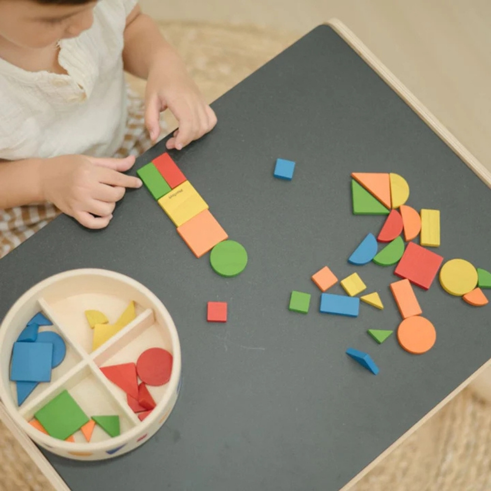 קופסת מוזאיקה מונטסורי Plan Toys