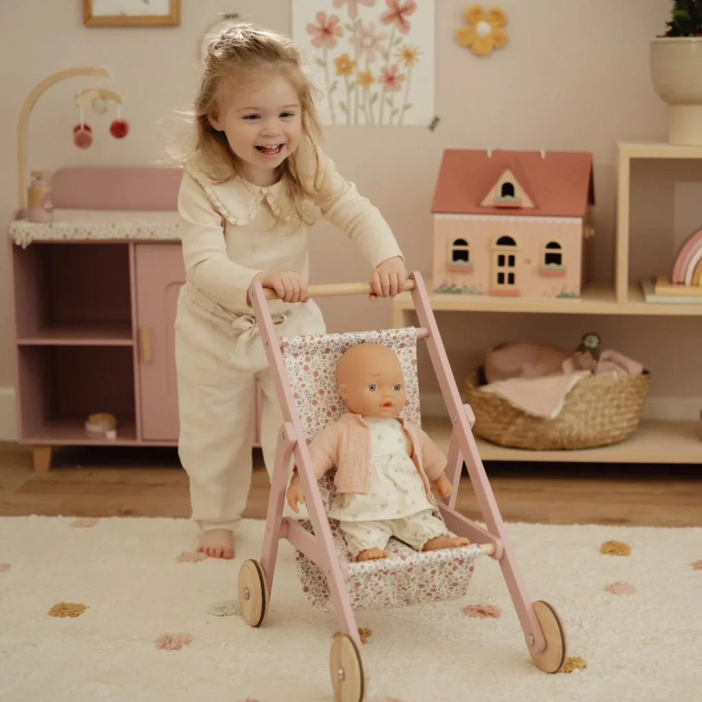 עגלת בובה טיולון מעץ 'אביב פרחוני' Little Dutch